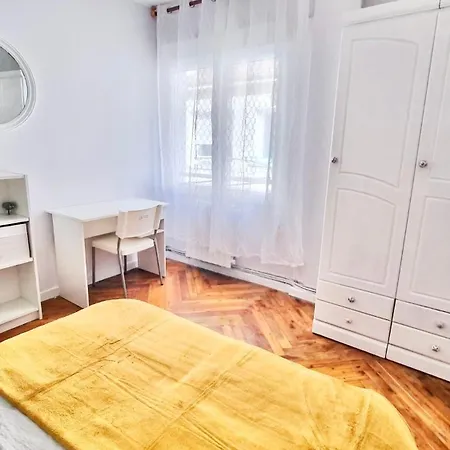 Apartment El Llar De Sofia